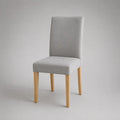 Sedia da pranzo imbottita in poliestere grigio chiaro con gambe in legno massello, 45 × 57 × 95 cm